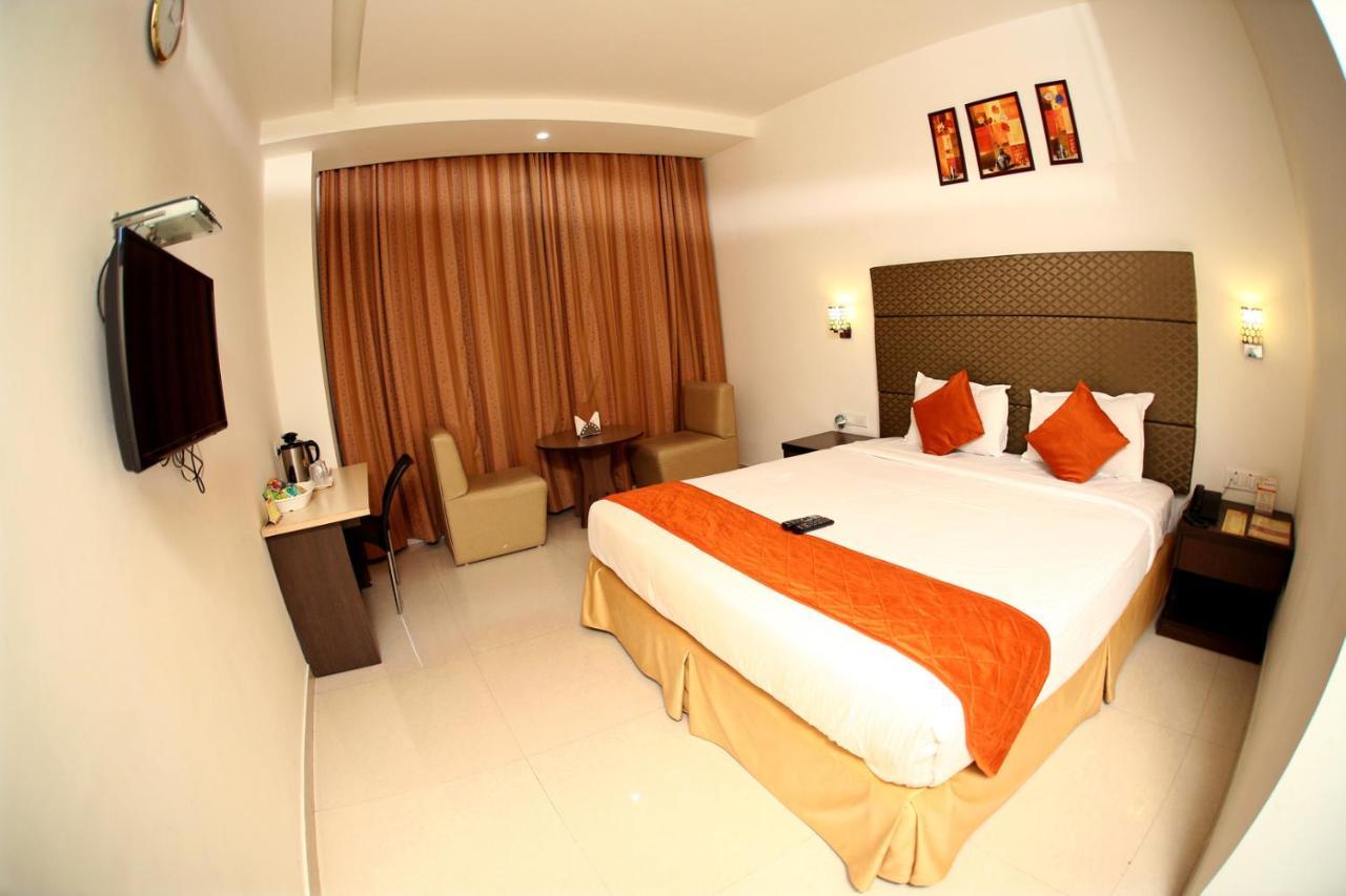 Hotel Sitara Grand Miyapur Hyderabad Exterior foto